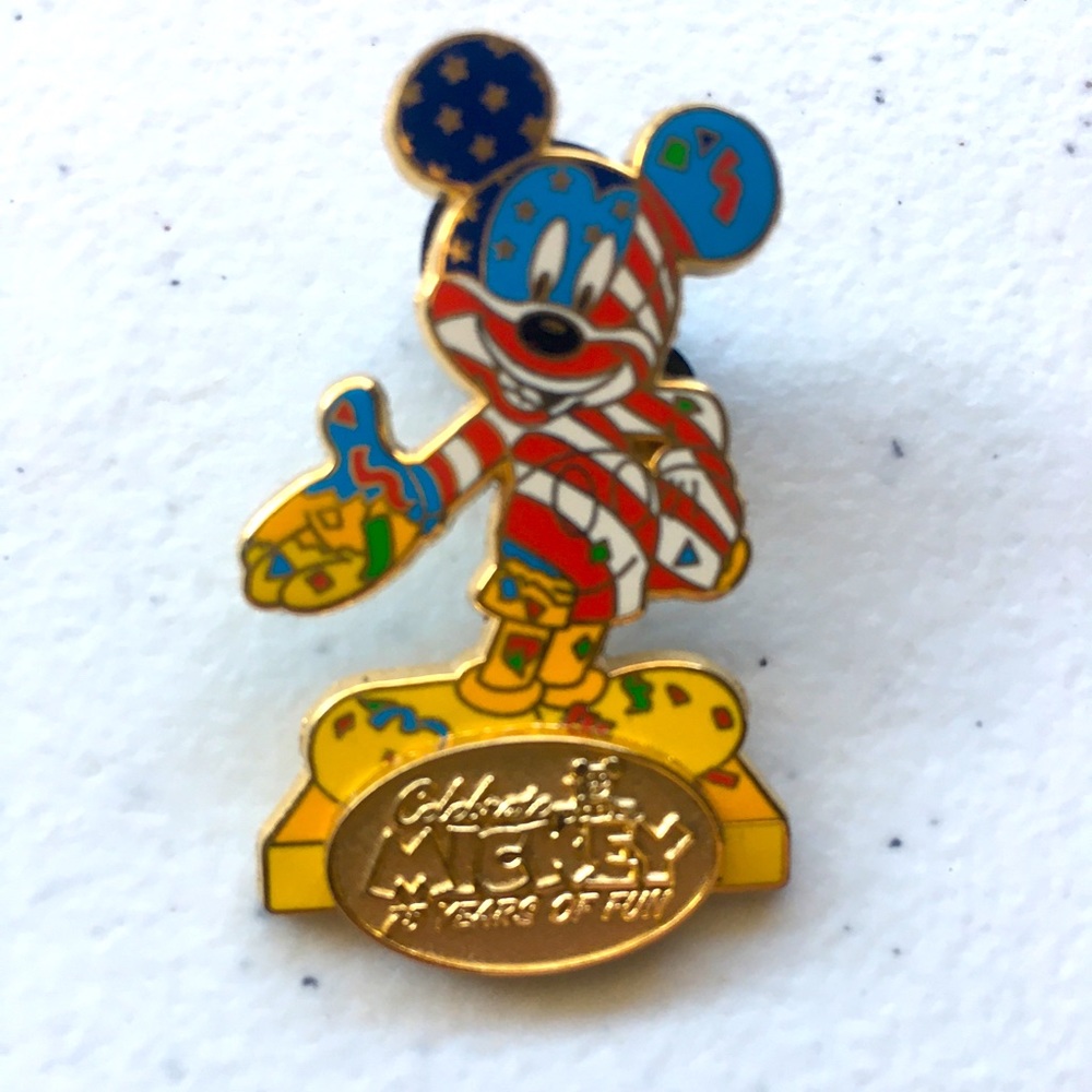 Disney pin